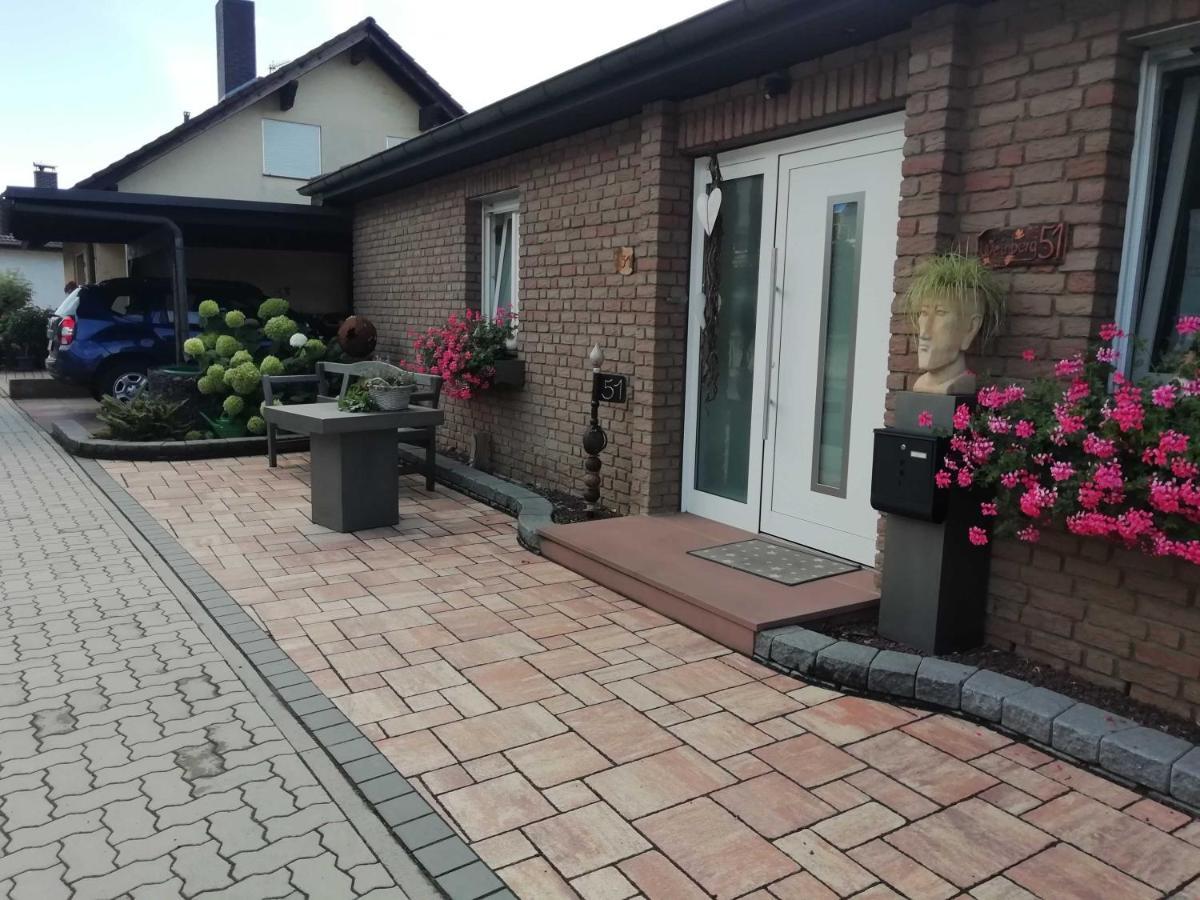 Haus Sonnenblick Apartment Momlingen Exterior foto