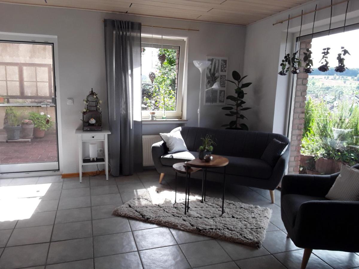 Haus Sonnenblick Apartment Momlingen Exterior foto