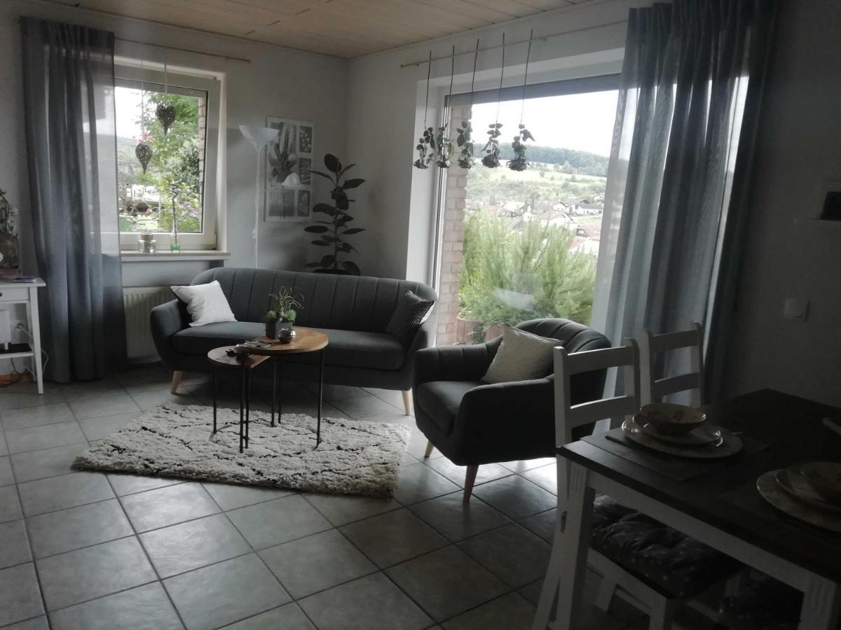 Haus Sonnenblick Apartment Momlingen Exterior foto